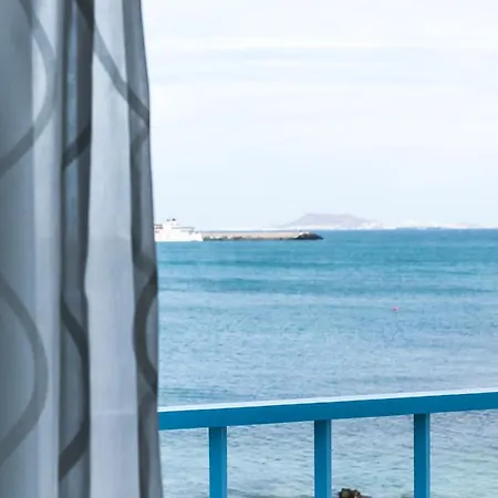 Wave Seekers Bed & Breakfast Corralejo