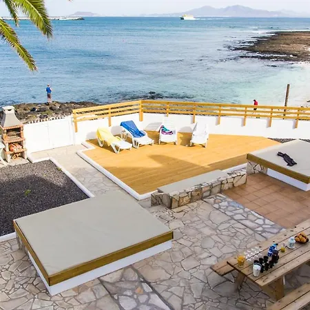 Wave Seekers Bed & Breakfast *